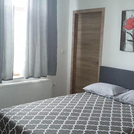 بيت ضيافة A Casa Mia فافري